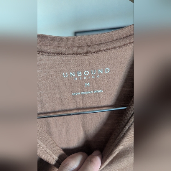 Unbound Merino Crew Neck T-shirt M - Picture 5 of 11